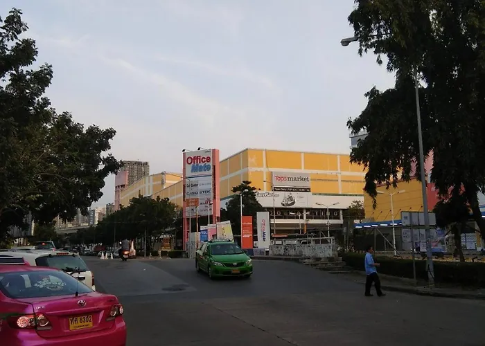 Savi Super Deluxe 2 Nr Bkk Hospital * Bangkok