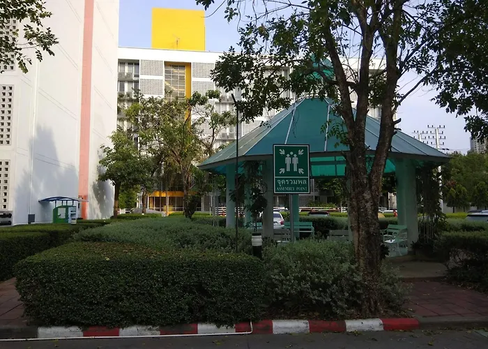 Savi Super Deluxe 2 Nr Bkk Hospital *