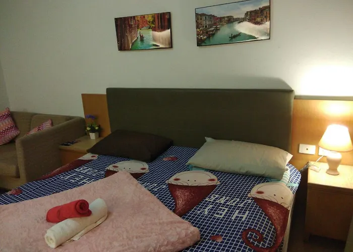 Holiday home Savi Super Deluxe 2 Nr Bkk Hospital